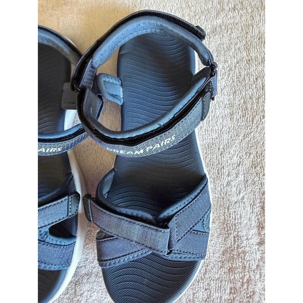 DREAM PAIRS Womrns Sport Sandals Blue Velkro Strap Cushioned Size 7.5